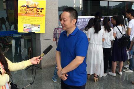 龙董事长受邀参加鄂州职业大学2015年度校园招聘会 龙董事长受邀参加鄂州职业大学2015年度校园招聘会