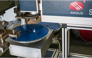 激光焊接石材切割锯片领先的焊接技术 激光焊接石材切割锯片领先的焊接技术