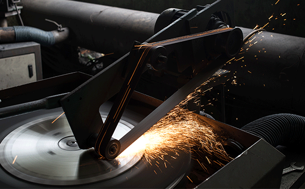 金刚石锯片在石材矿山开采中的应用 金刚石锯片在石材矿山开采中的应用