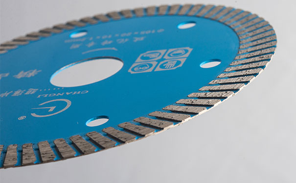 超薄金刚石锯片在切割的时可以起到什么作用? 超薄金刚石锯片在切割的时可以起到什么作用?