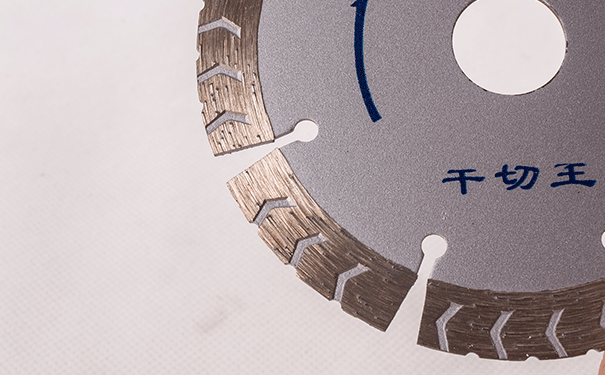 提高花岗岩锯片刀头使用寿命的简单方法 提高花岗岩锯片刀头使用寿命的简单方法