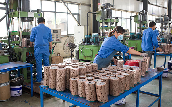 金刚石锯片锯切加工工艺的影响因素 金刚石锯片锯切加工工艺的影响因素