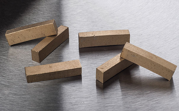 你知道金刚石刀头所含有金刚石浓度有多少吗？